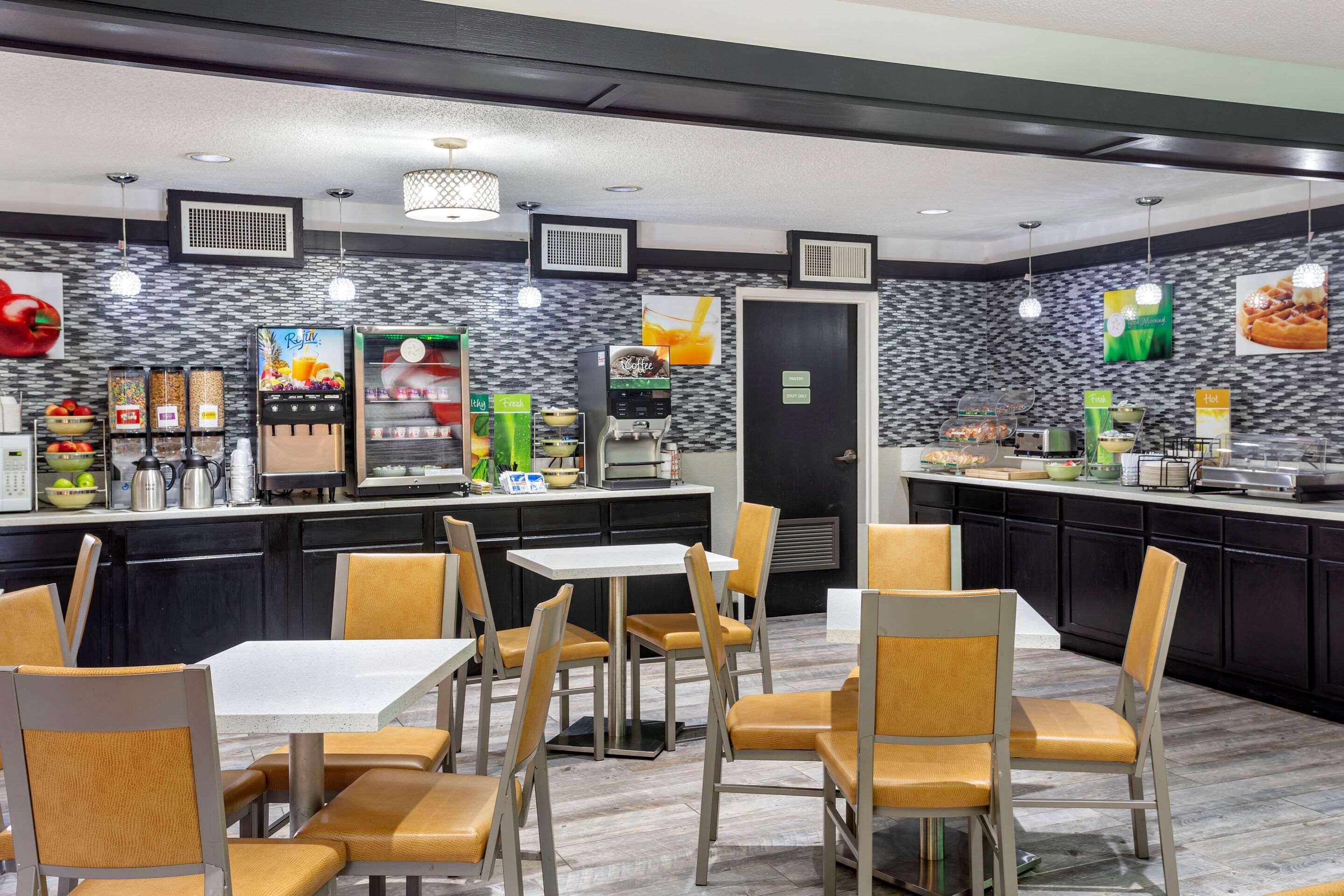סנט רוברט Quality Inn St Robert - Ft Leonard Wood מראה חיצוני תמונה